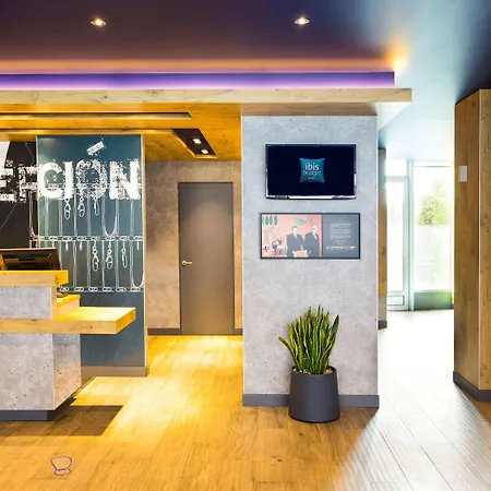 Hotel Plaza Mozart 4*