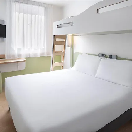 Hotel Plaza Mozart Zaragoza