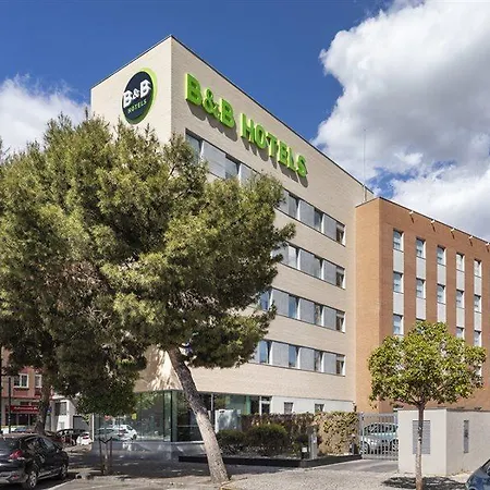 Hotel Plaza Mozart Zaragoza