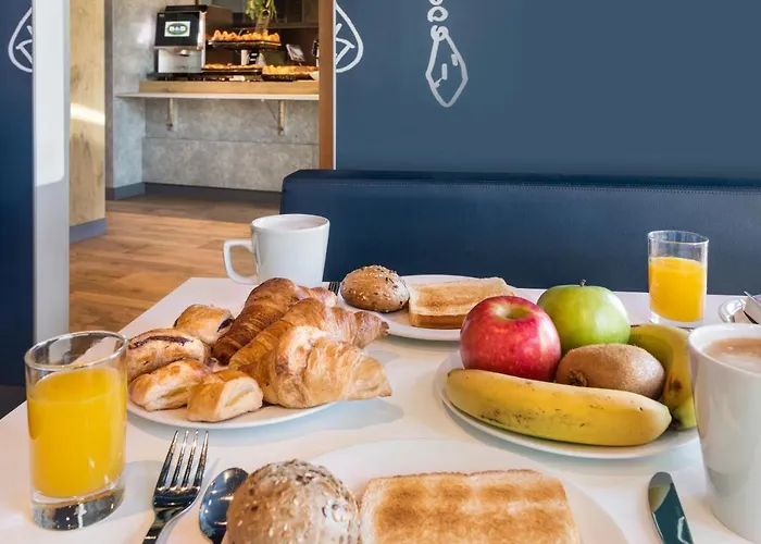 Hotell Plaza Mozart 4*