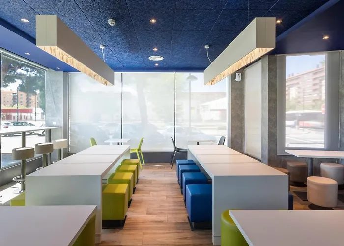 Hotell Plaza Mozart Zaragoza